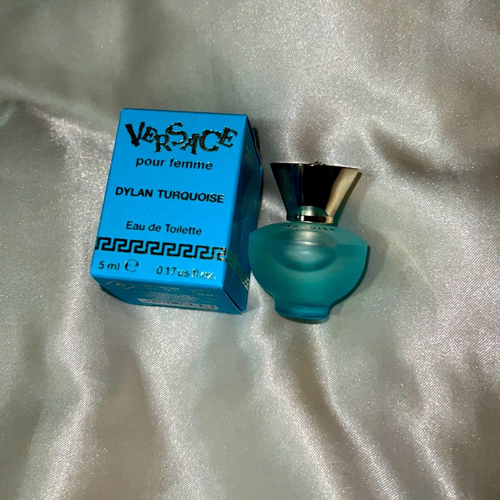 5/$15 Versace Dylan Turquoise Eau de Toilette